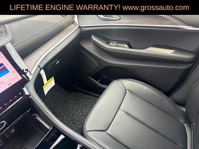 2026 Jeep Grand Cherokee Base