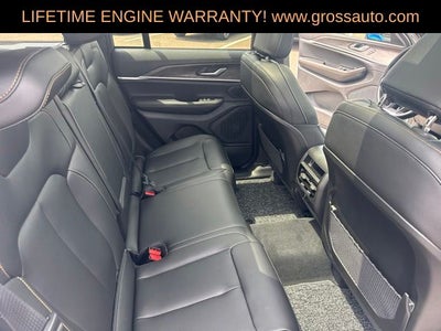 2026 Jeep Grand Cherokee Base