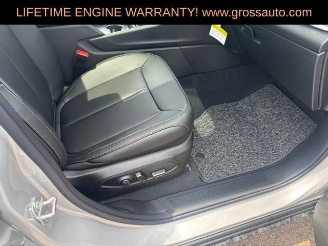 2026 Jeep Grand Cherokee Base