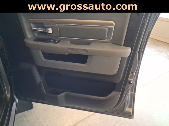 2019 RAM 1500 Classic SLT