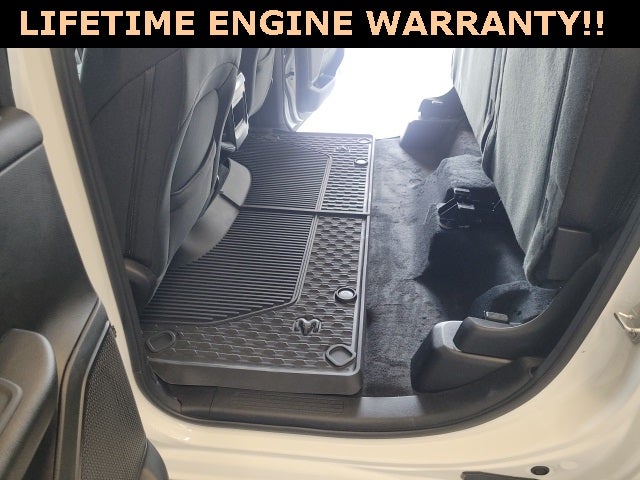 2025 RAM Ram 1500 RAM 1500 BIG HORN CREW CAB 4X4 5'7' BOX