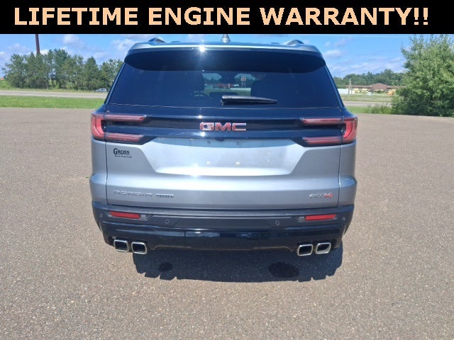 2024 GMC Acadia AT4