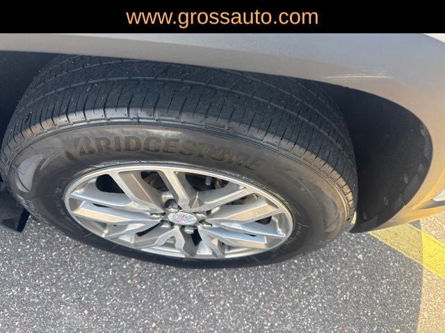 2019 GMC Acadia SLE-2