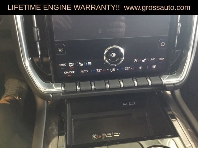 2025 GMC Yukon XL Elevation