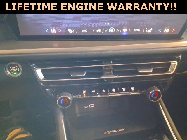 2025 Chevrolet Traverse LT 2LT