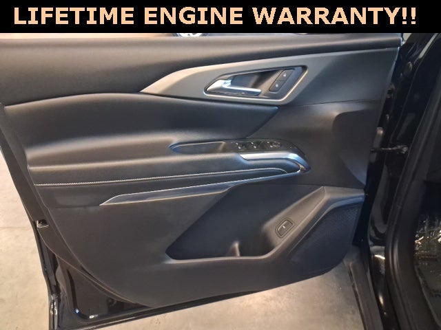 2025 Chevrolet Traverse LT 2LT