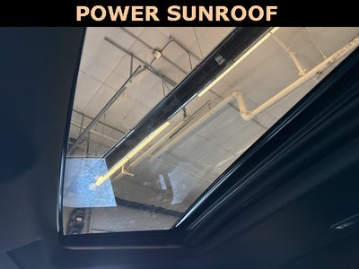 2022 GMC Sierra 1500 Limited 4WD Crew Cab Short Box AT4