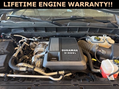 2022 GMC Sierra 1500 Limited 4WD Crew Cab Short Box AT4