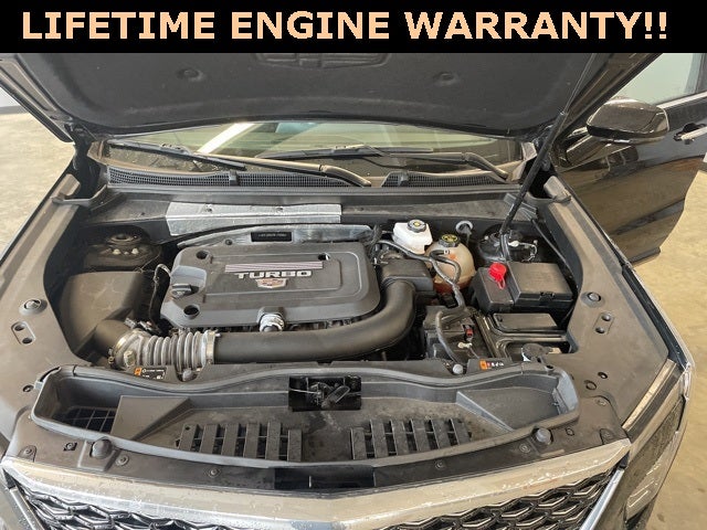 2024 Cadillac XT4 AWD Premium Luxury