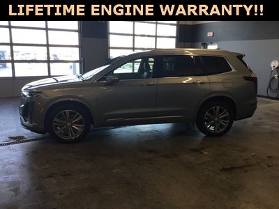 2025 Cadillac XT6 Premium Luxury