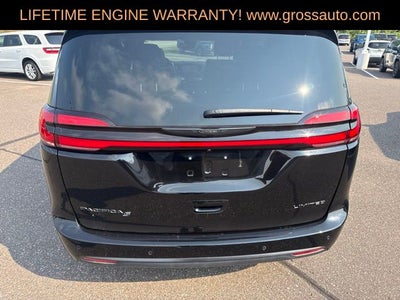 2025 Chrysler Pacifica Limited