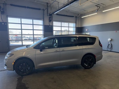 2026 Chrysler Pacifica PACIFICA SELECT AWD