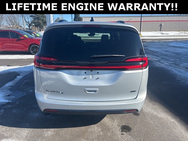 2026 Chrysler Pacifica PACIFICA SELECT AWD
