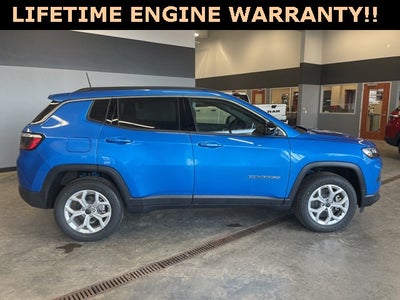 2026 Jeep Compass COMPASS LATITUDE 4X4