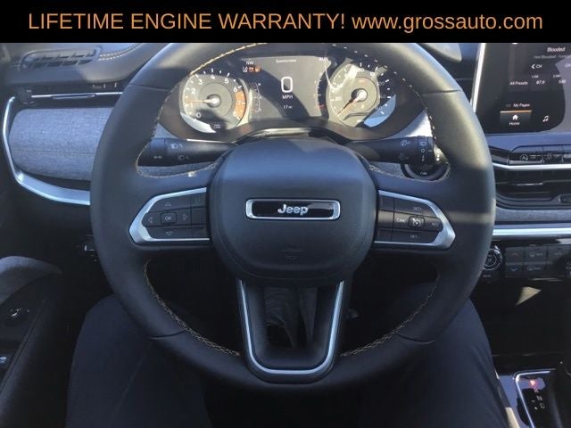 2026 Jeep Compass Base