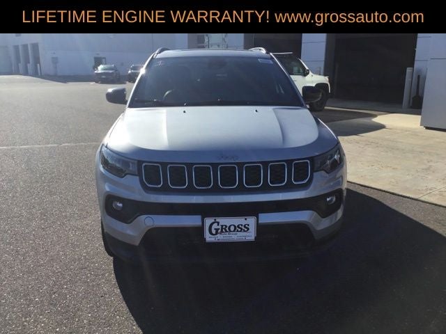 2026 Jeep Compass Base