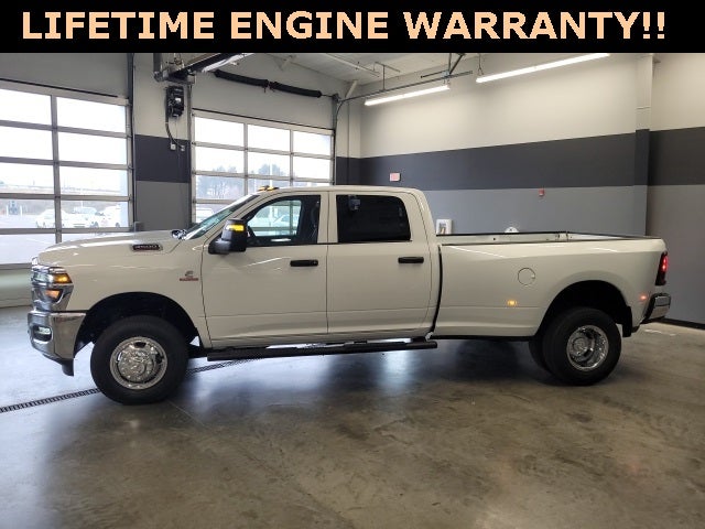 2026 RAM Ram 3500 RAM 3500 TRADESMAN CREW CAB 4X4 8' BOX