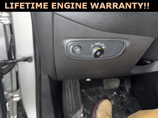 2021 Chevrolet Equinox AWD LT