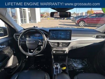 2025 Ford Escape Platinum