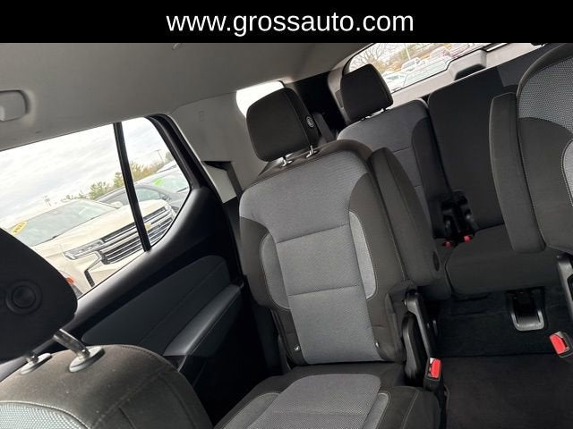 2018 Chevrolet Traverse LT Cloth