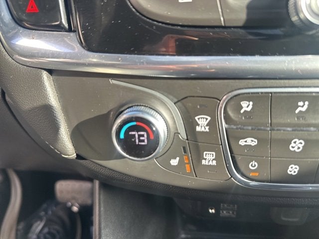 2022 Chevrolet Traverse LT Leather