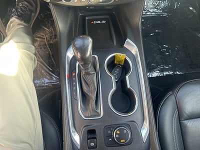 2022 Chevrolet Traverse LT Leather