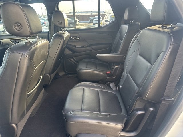 2022 Chevrolet Traverse LT Leather