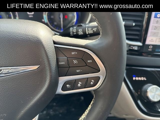 2023 Chrysler Pacifica Touring L