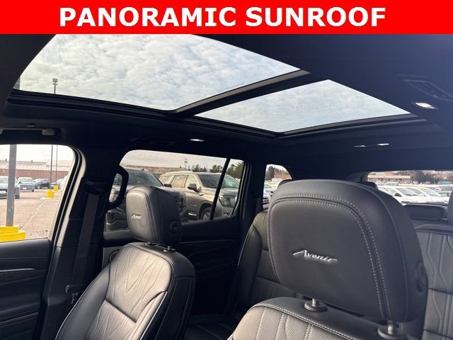 2025 Buick Enclave Avenir