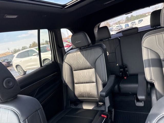 2025 Buick Enclave Avenir