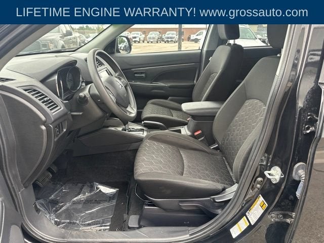 2024 Mitsubishi Outlander Sport S