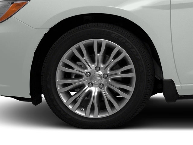 2014 Chrysler 200 Touring