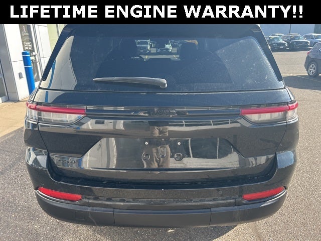 2024 Jeep Grand Cherokee Laredo