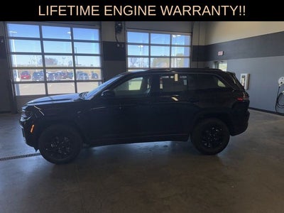 2026 Jeep Grand Cherokee Laredo