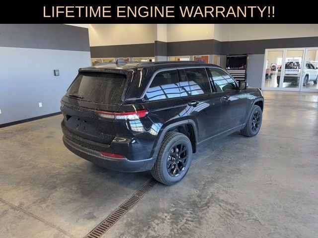 2026 Jeep Grand Cherokee Laredo