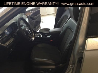 2026 Jeep Grand Cherokee Laredo Altitude