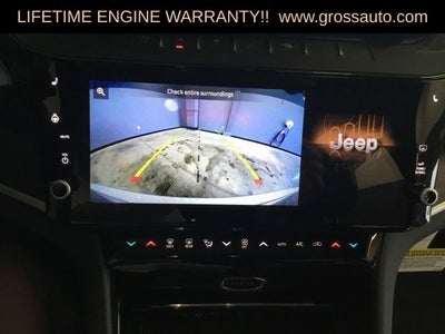 2026 Jeep Grand Cherokee Laredo Altitude