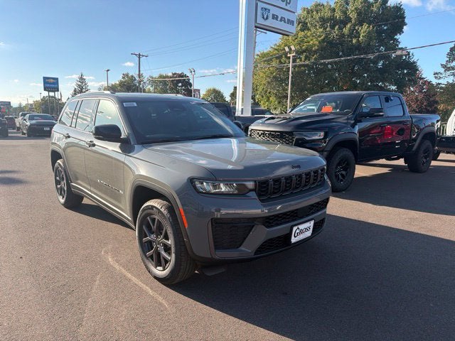 2027 Jeep Grand Cherokee Altitude