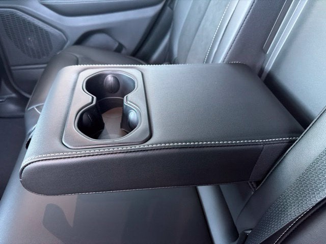 2027 Jeep Grand Cherokee Altitude