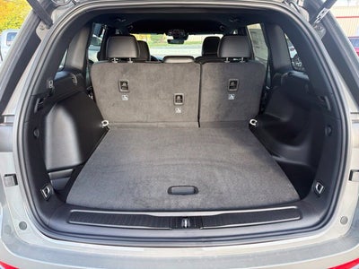 2027 Jeep Grand Cherokee Altitude
