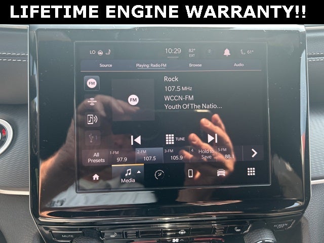 2025 Jeep Grand Cherokee GRAND CHEROKEE L LAREDO X 4X4