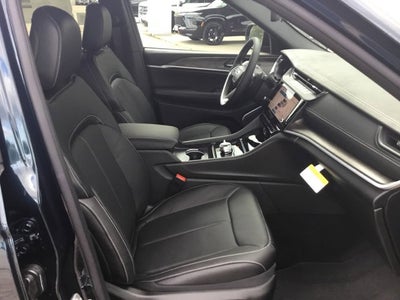 2027 Jeep Grand Cherokee Limited Reserve