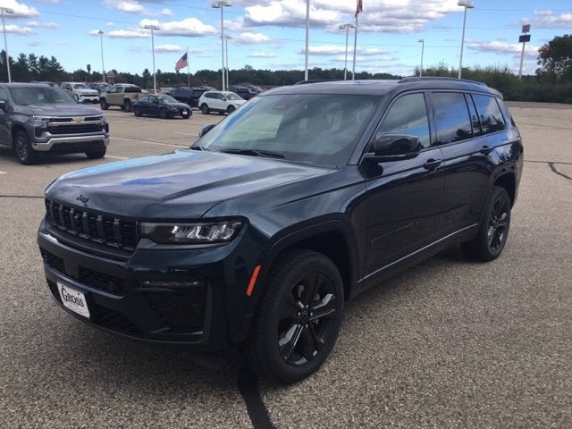 2027 Jeep Grand Cherokee Limited Reserve