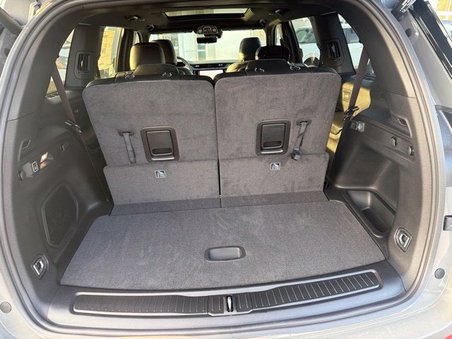 2027 Jeep Grand Cherokee Limited Reserve
