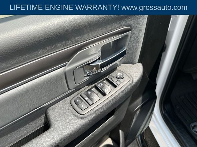 2022 RAM 1500 Classic SLT