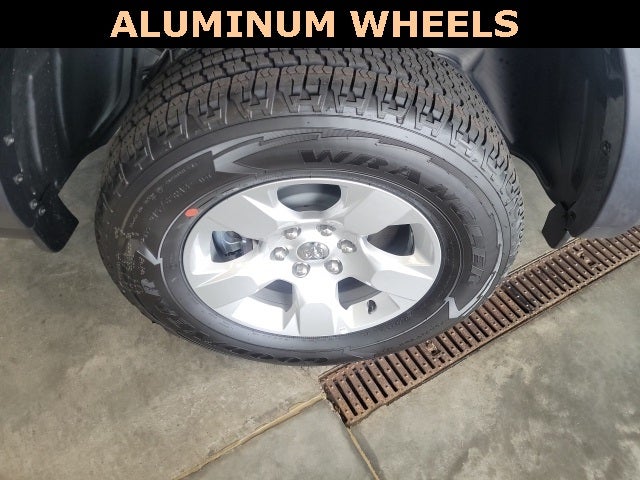 2025 RAM Ram 1500 RAM 1500 BIG HORN CREW CAB 4X4 5'7' BOX