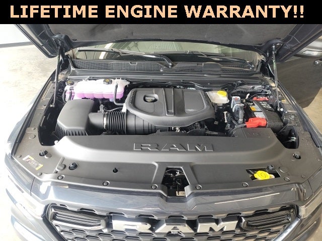 2025 RAM Ram 1500 RAM 1500 BIG HORN CREW CAB 4X4 5'7' BOX