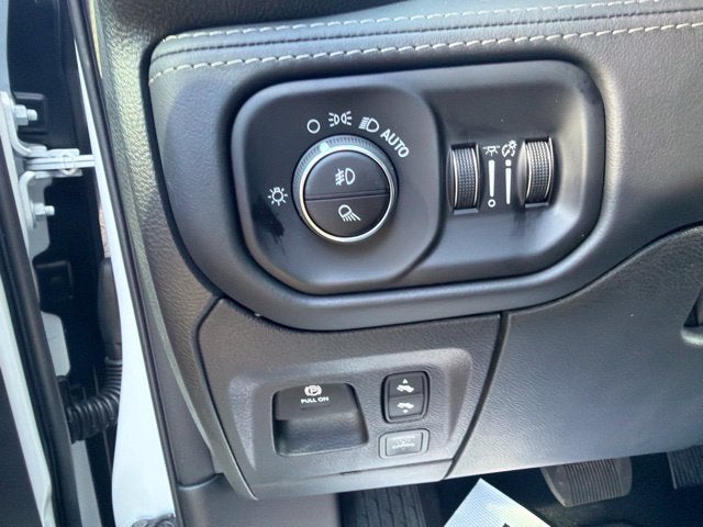 2027 RAM Ram 1500 Limited