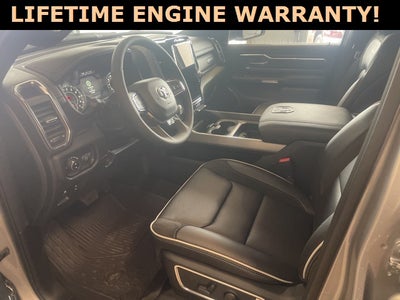 2025 RAM Ram 1500 RAM 1500 LARAMIE CREW CAB 4X4 5'7' BOX