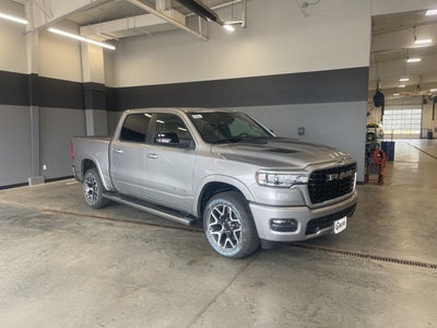 2025 RAM Ram 1500 RAM 1500 LARAMIE CREW CAB 4X4 5'7' BOX